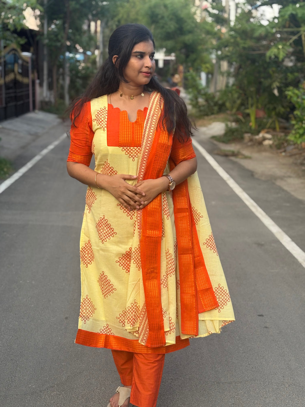Kolam Sungudi Cotton Suit Set