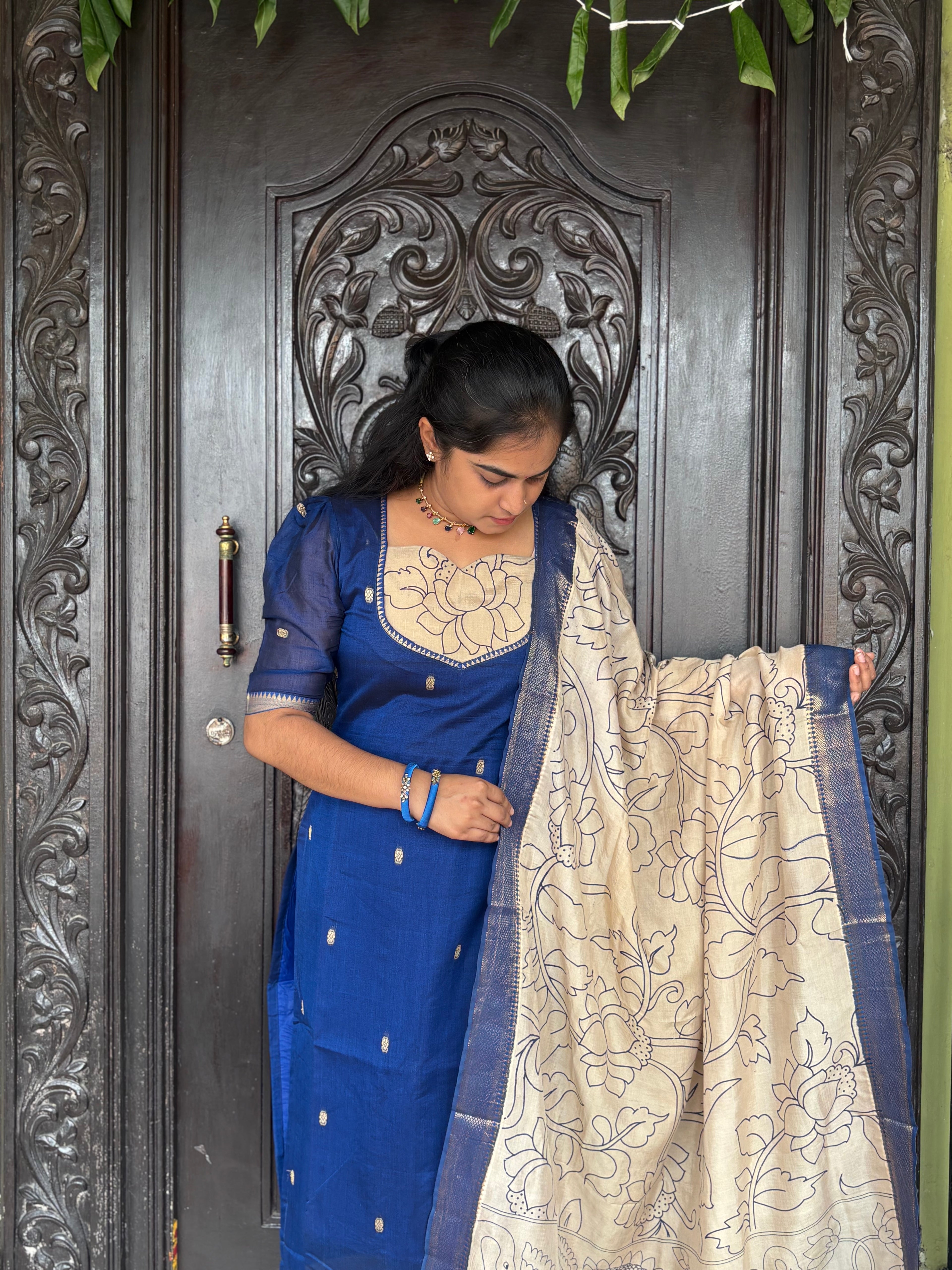 Handloom Narayanpet Top with Chennuri Silk Dupatta